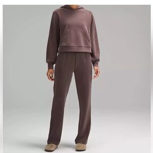Lululemon softstreme brown sweatshirt